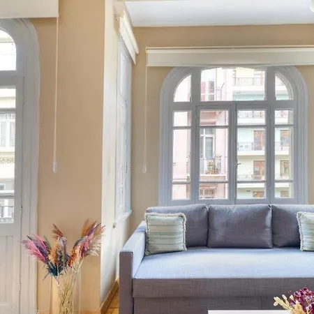 Cool Bright 2bd Cozy - Balconysea View! #261 Appartement Istanboel