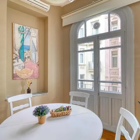 Cool Bright 2bd Cozy - Balconysea View! #261